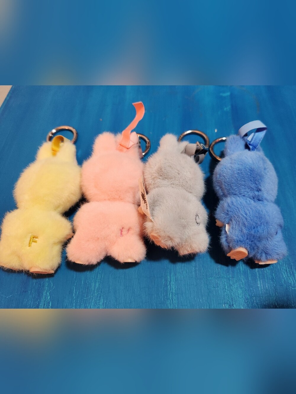4 Authentic Labubu Pin For Love keychains. Pink. Yellow. Blue. Gray. - Picture 2 of 3